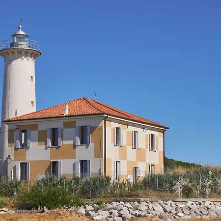 With Garden And Barbecue 250m From The Sea