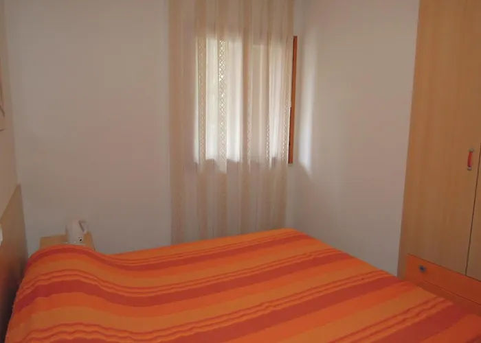 With Garden And Barbecue 250m From The Sea Apartamento Bibione