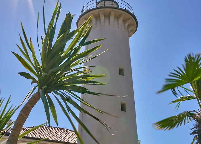 With Garden And Barbecue 250m From The Sea *