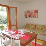 With Garden And Barbecue 250m From The Sea