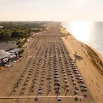With Garden And Barbecue 250m From The Sea Appartement Bibione