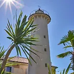 With Garden And Barbecue 250m From The Sea *