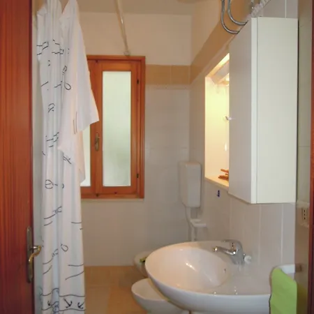 דירה With Garden And Barbeque 250m From The Sea ביביונה