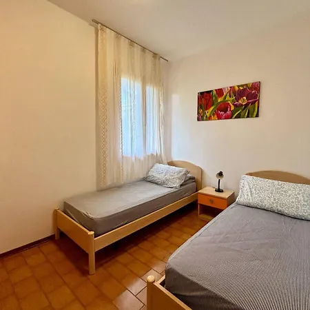 With Garden And Bbq At 250 M From The Sea Apartmán Bibione