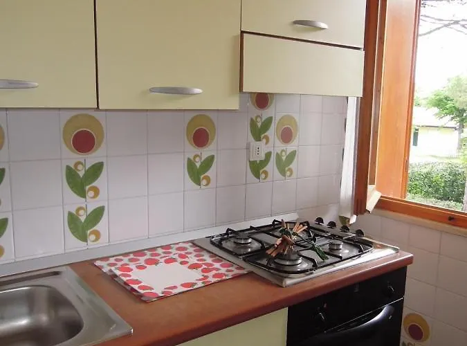 With Garden And Barbecue 250m From The Sea