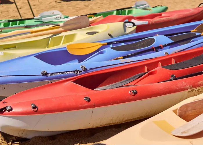 아파트 With Garden And Barbecue 250m From The Sea