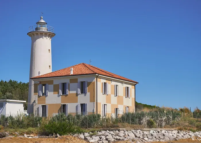 With Garden And Barbecue 250m From The Sea