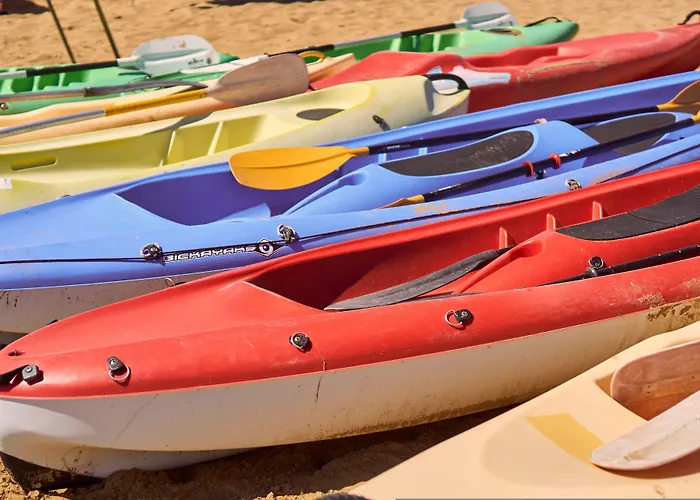 With Garden And Barbecue 250m From The Sea